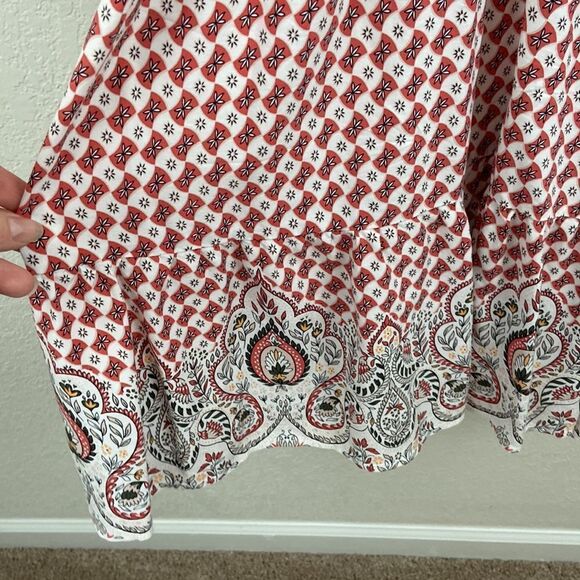LOFT Red and White Patterned Floral Dress size Medium - Picture 4 of 6